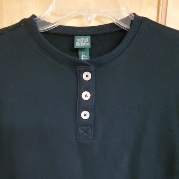 NWT Wild Fable Cropped Sweatshirt With Buttons XS - Picture 3 of 5